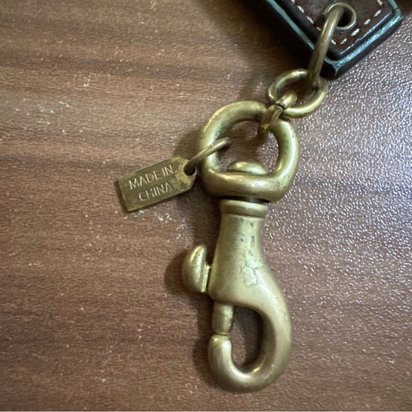Vintage Coach Letter M Leather Key Fob Chain Bag Charm - Picture 5 of 6
